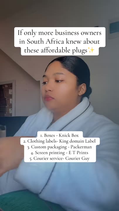 If only more business people in SA knew about these affordable plugs 1. Boxes - Kwik Box (sorry it auto correct on the video) 2. Clothing labels- King domain Label 3. Custom packaging - Packerman 4. Screen printing - E T Prints 5. Courier service- Courier Guy #packagingplug #thingstodoincapetown #smallbusinessowner