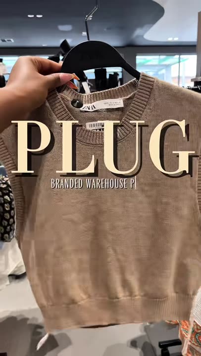 ✨ Pretoria plug unlocked! ✨ If you love Zara & other high-end brands but hate the price tag… you NEED to check out Branded Warehouse in Pretoria Central 😍🛍️ They’ve got stylish, good-quality pieces at actual factory prices. Affordable + trendy = WIN 💃🏽 Tag your shopping partner & thank me later 😉 #B#BrandedWarehouseP#PretoriaPlugA#AffordableFashionzarafinds #plug