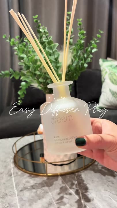 DIY Diffuser. Supplies from SA Candle Supply 🇿🇦 #fyp #plug #homedecor #diy #diyproject #tiktoksa #southafrica #capetown #durban #jhb #jozi #sa #trend #easy #queenofplugs #diycraft #athome #myhome #southafrican #savings #savemoney #costsaving #budget #CapCut #hometour