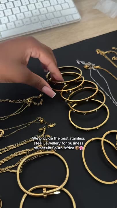 Email or WhatsApp for orders📦🌸 #smallbusiness #smallbizcircle #supplier #jewelry #plug